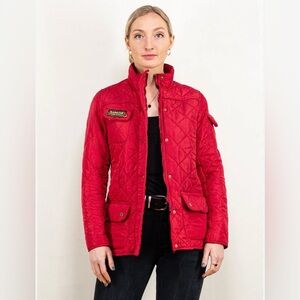 💕🎉 HOST PIC 🎉💕 VGUC Barbour International Polar Quilt red quilted nylon jacket